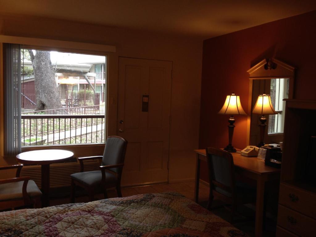Stagecoach Inn Salado Bagian luar foto